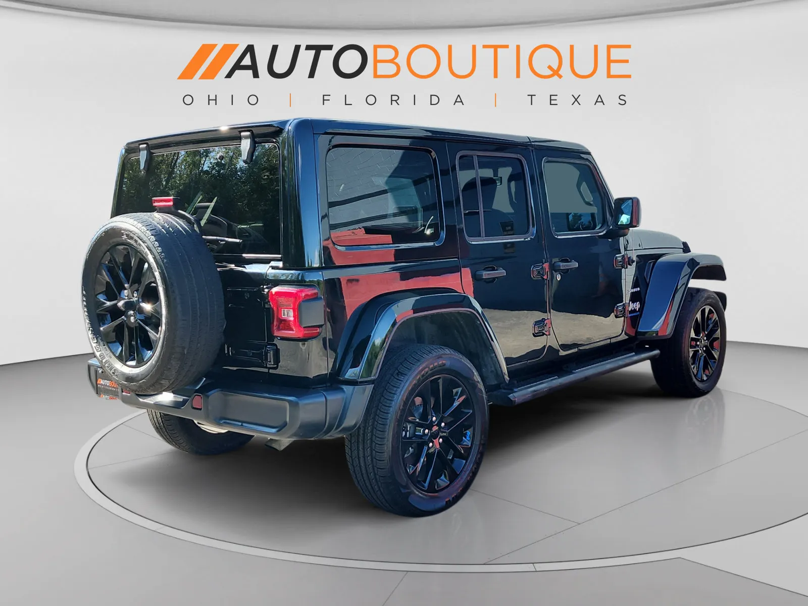 Jeep Wrangler photo 5