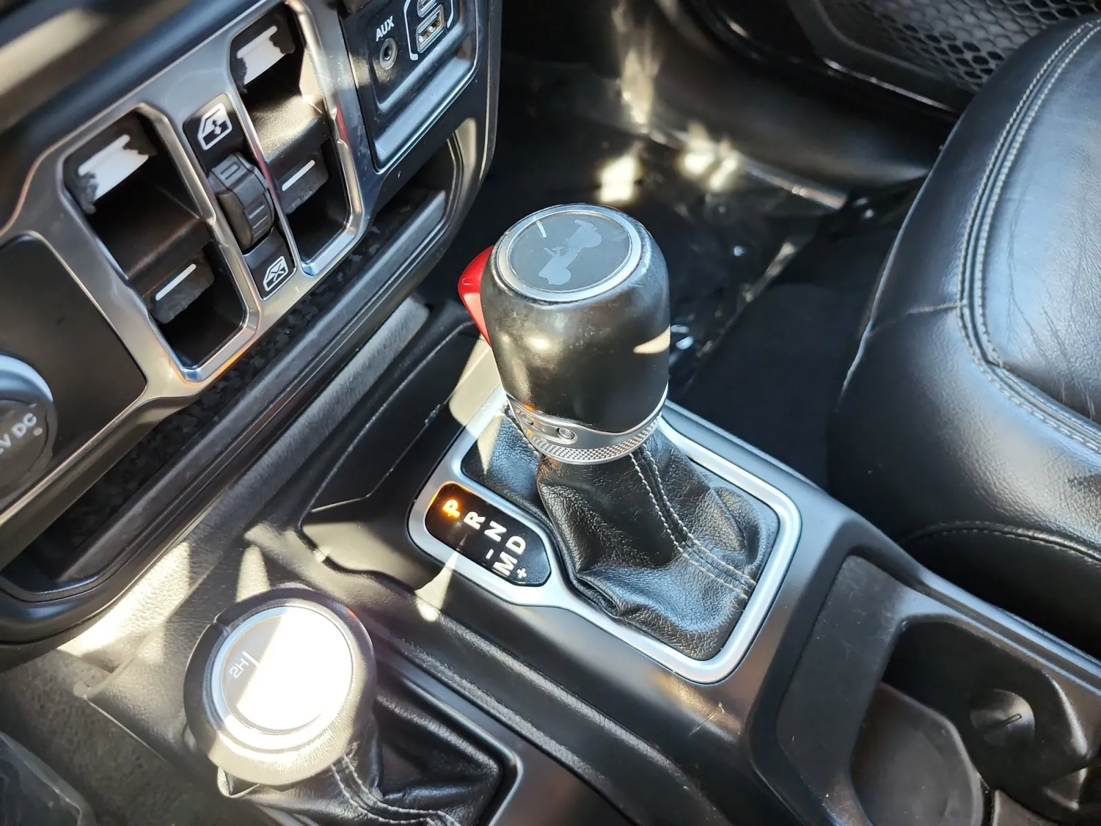Jeep Wrangler photo 24