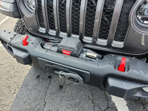 More photos of 2021 Jeep Gladiator Rubicon at Auto Boutique Ohio, OH