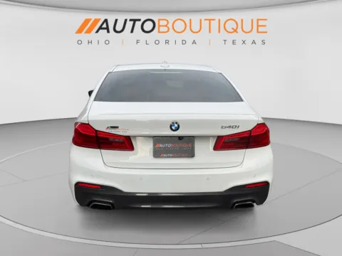 More photos of 2018 BMW 5 Series 540i xDrive at Auto Boutique Ohio, OH