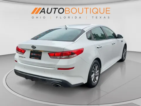 More photos of 2020 Kia Optima LX at Auto Boutique Ohio, OH