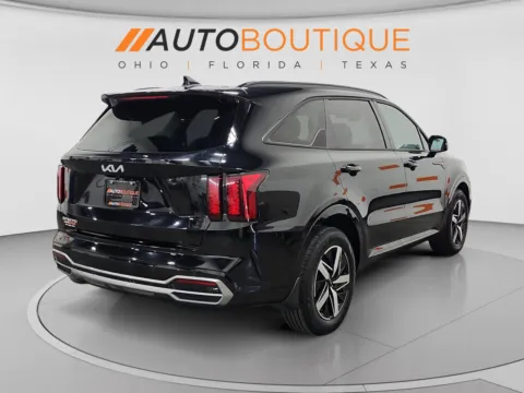 More photos of 2023 Kia Sorento S at Auto Boutique Ohio, OH