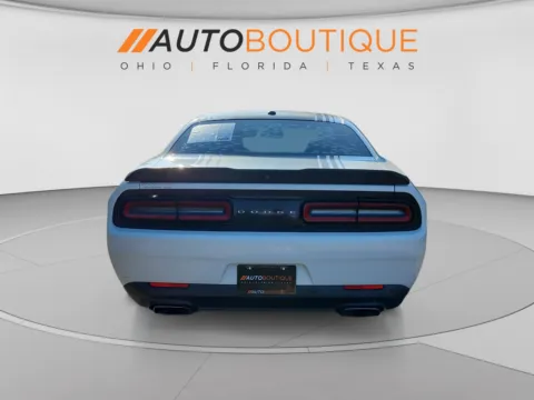 More photos of 2017 Dodge Challenger R/T Shaker at Auto Boutique Ohio, OH