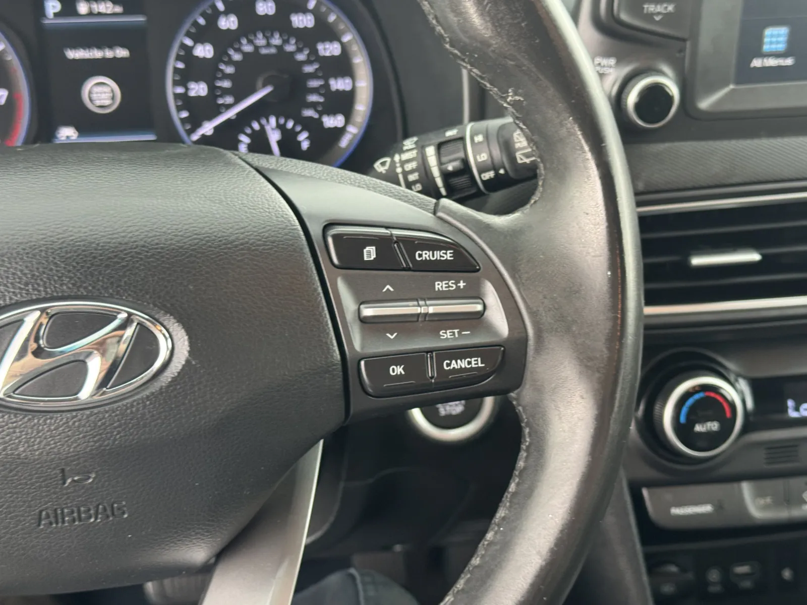 Hyundai Kona photo 23