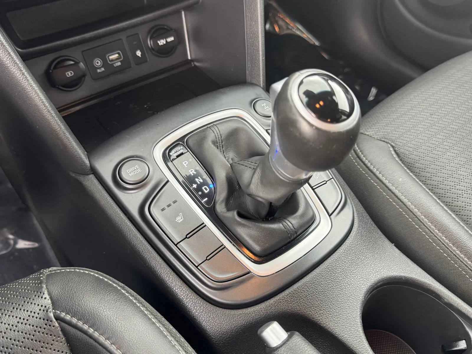 Hyundai Kona photo 28