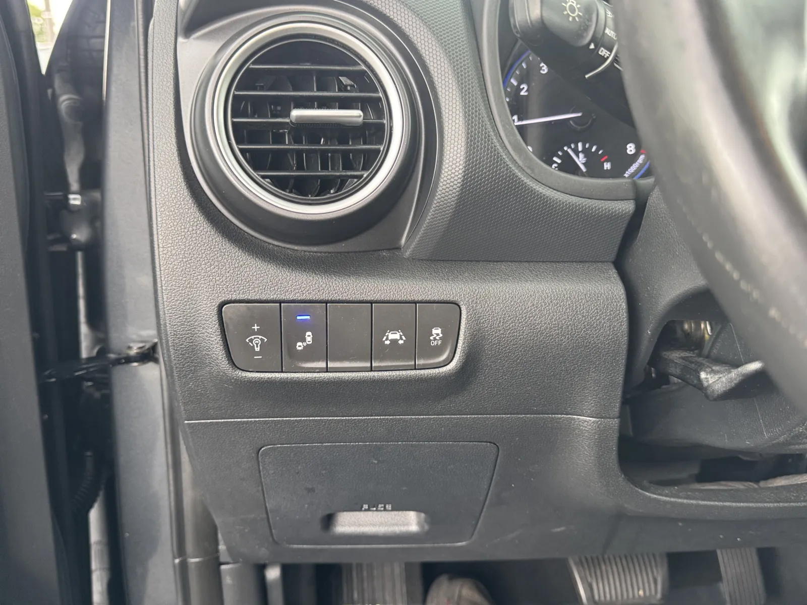 Hyundai Kona photo 20