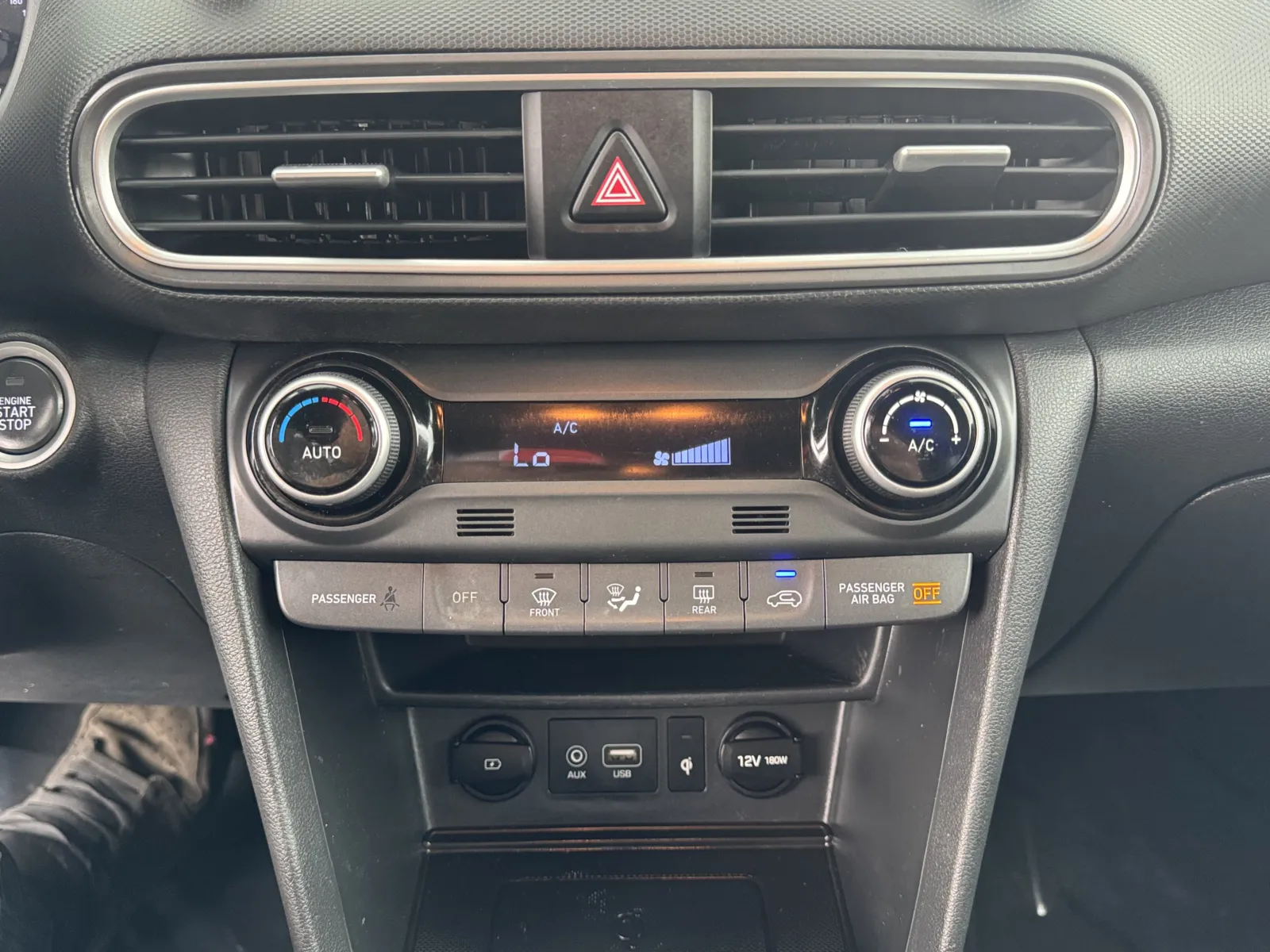 Hyundai Kona photo 27