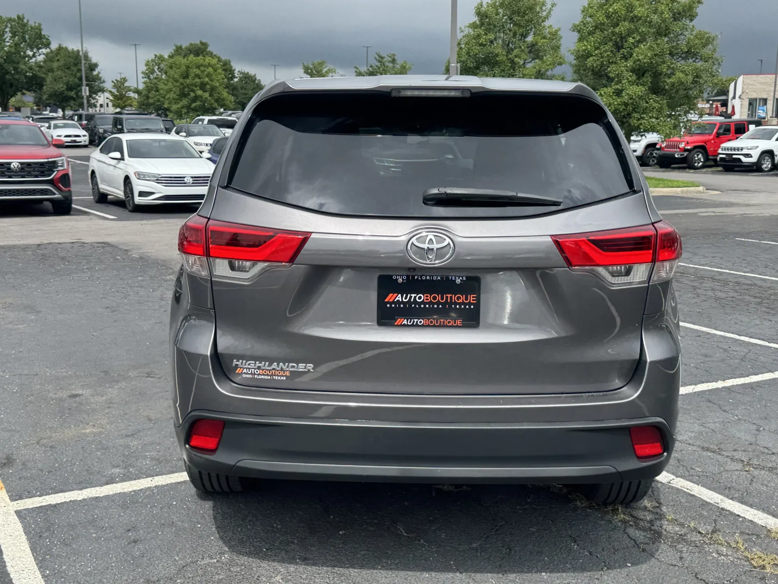 Toyota Highlander photo 11