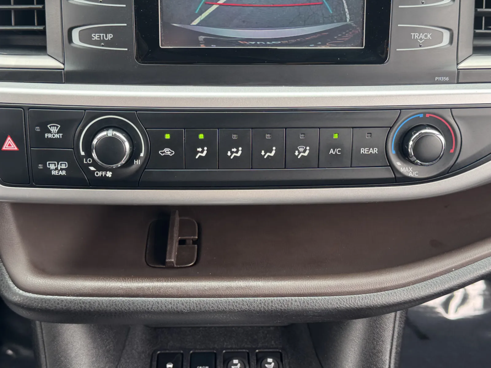 Toyota Highlander photo 28