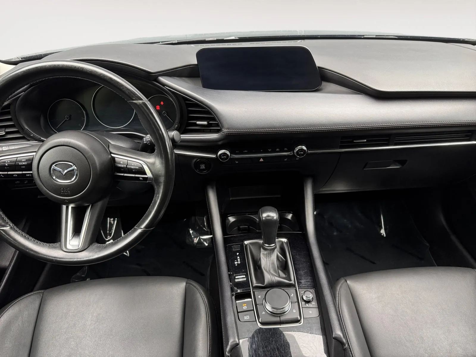 Mazda Mazda3 photo 11