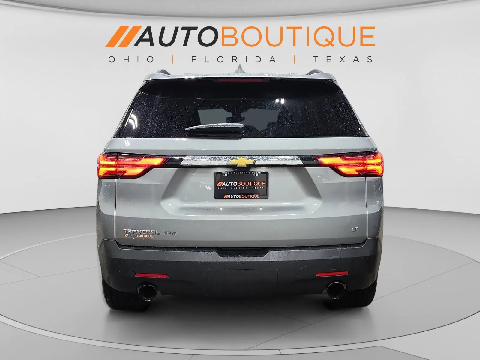 Chevrolet Traverse photo 4