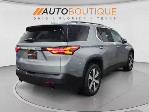 More photos of 2023 Chevrolet Traverse LT Leather at Auto Boutique Ohio, OH