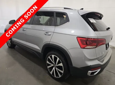 More photos of 2023 Volkswagen Taos SE at Auto Boutique Ohio, OH