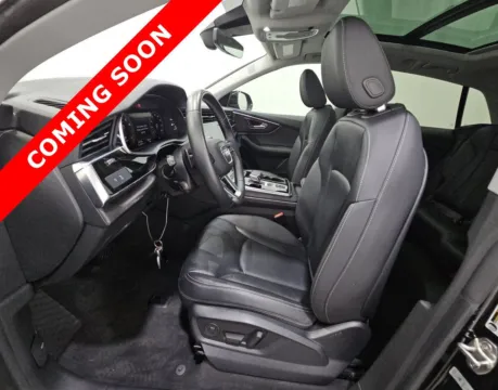 More photos of 2023 Audi Q8 Premium Plus at Auto Boutique Ohio, OH