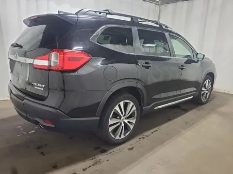 More photos of 2019 Subaru Ascent Limited at Auto Boutique Ohio, OH