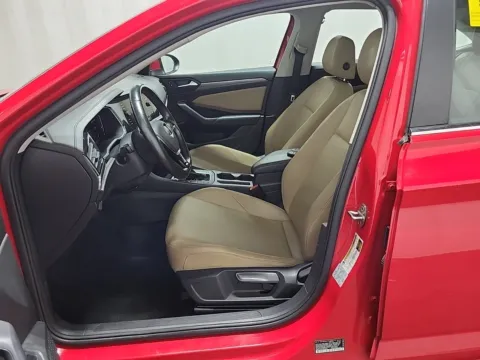 More photos of 2019 Volkswagen Jetta SEL at Auto Boutique Ohio, OH