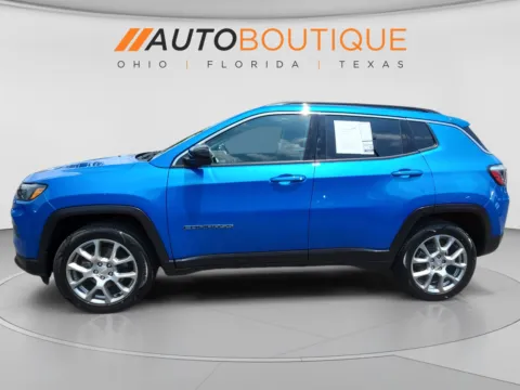 Photos of 2022 Jeep Compass Latitude Lux for sale in Columbus, OH at Auto Boutique Ohio