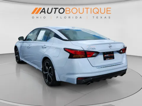Another view of 2023 Nissan Altima 2.5 SR for sale in Columbus, OH at Auto Boutique Ohio