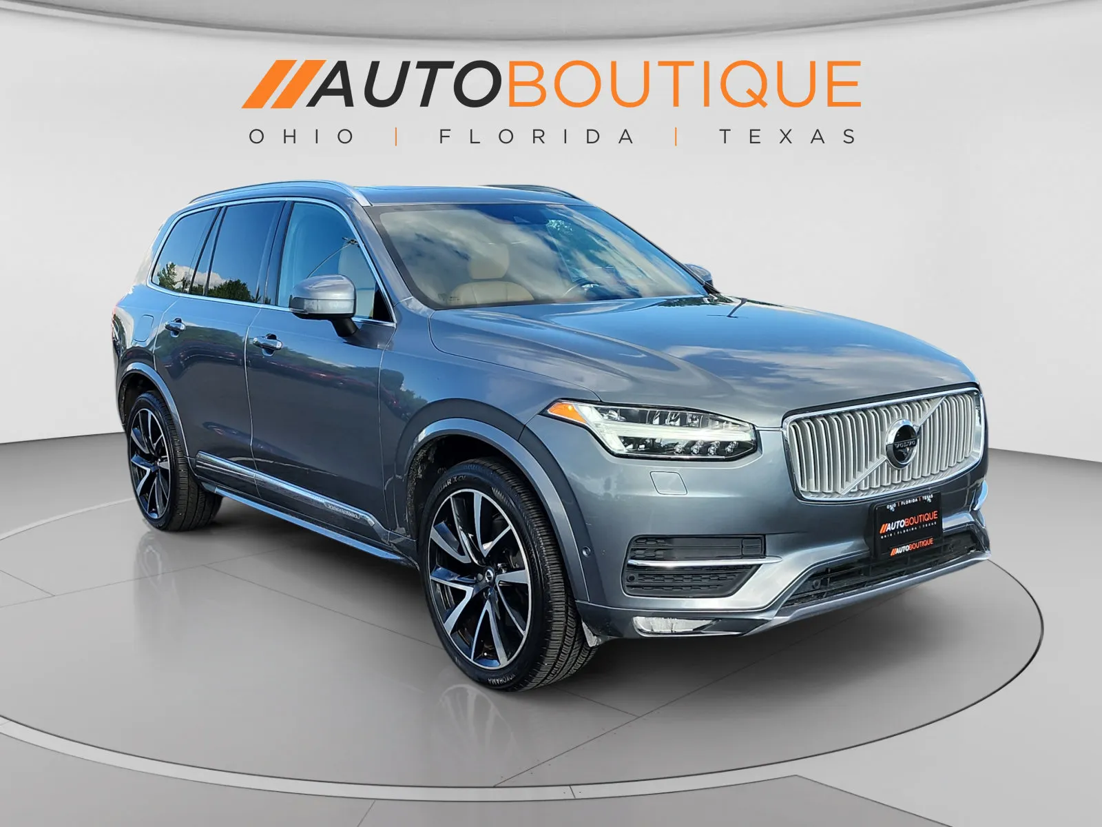 Volvo XC90 photo 7