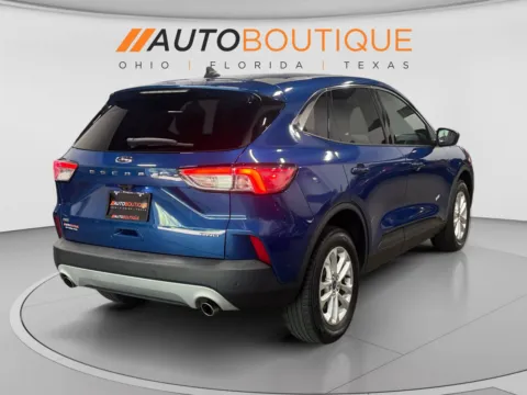 More photos of 2022 Ford Escape SE at Auto Boutique Ohio, OH
