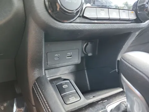 More photos of 2021 Nissan Kicks SV at Auto Boutique Ohio, OH