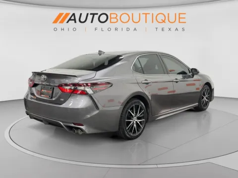 More photos of 2023 Toyota Camry SE at Auto Boutique Ohio, OH