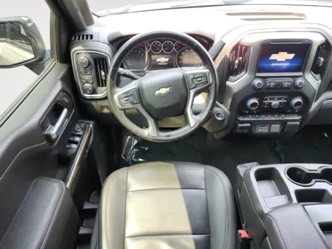 Another view of 2021 Chevrolet Silverado 1500 LT for sale in Columbus, OH at Auto Boutique Ohio