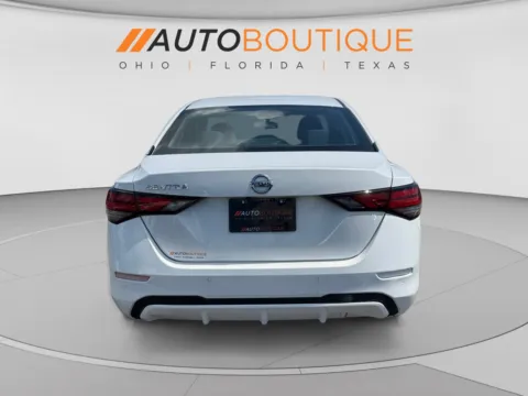 More photos of 2021 Nissan Sentra S at Auto Boutique Ohio, OH
