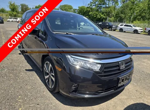 Another view of 2023 Honda Odyssey Touring for sale in Columbus, OH at Auto Boutique Ohio