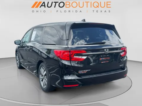 Another view of 2023 Honda Odyssey Touring for sale in Columbus, OH at Auto Boutique Ohio