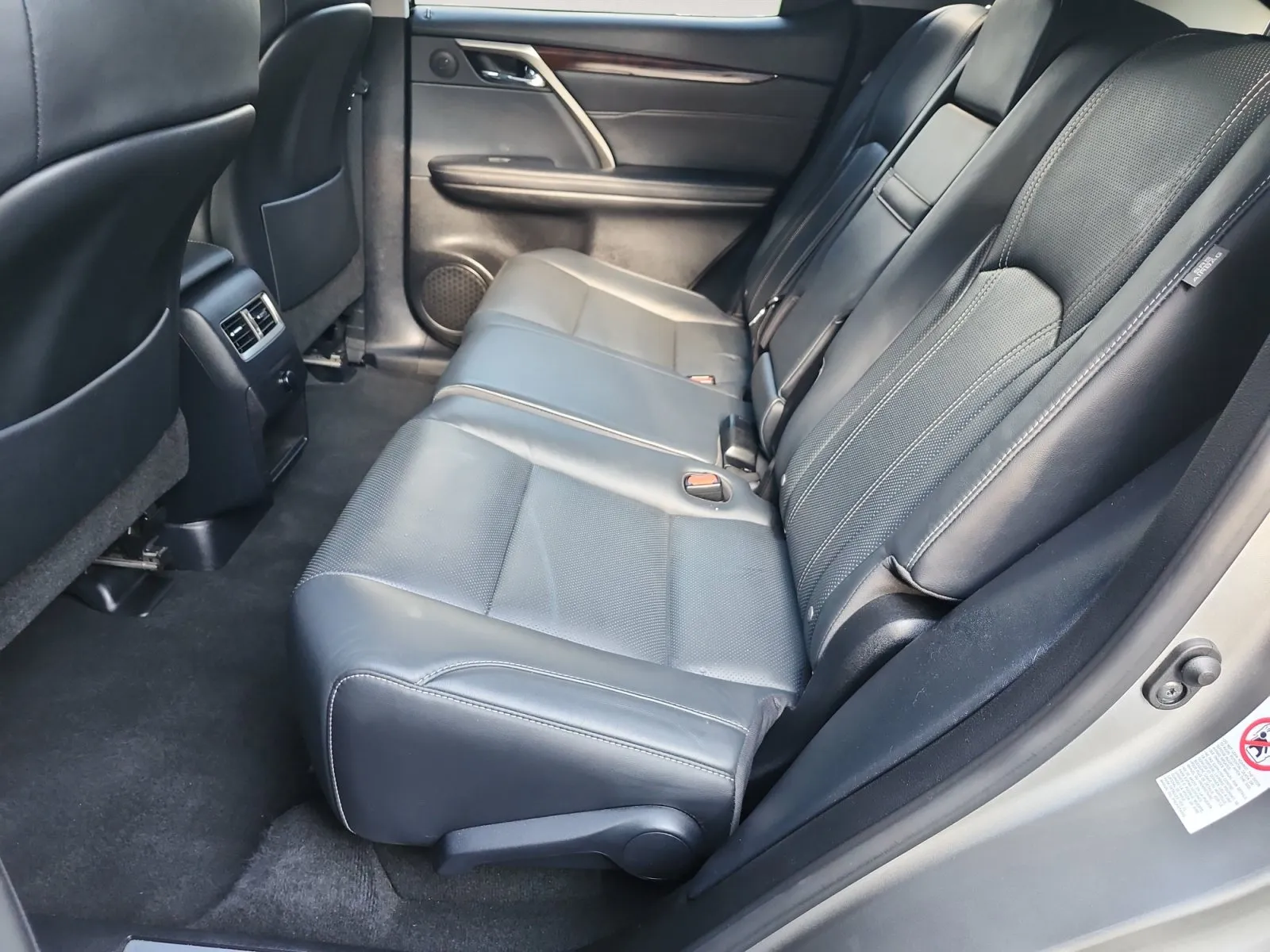 Lexus RX photo 13