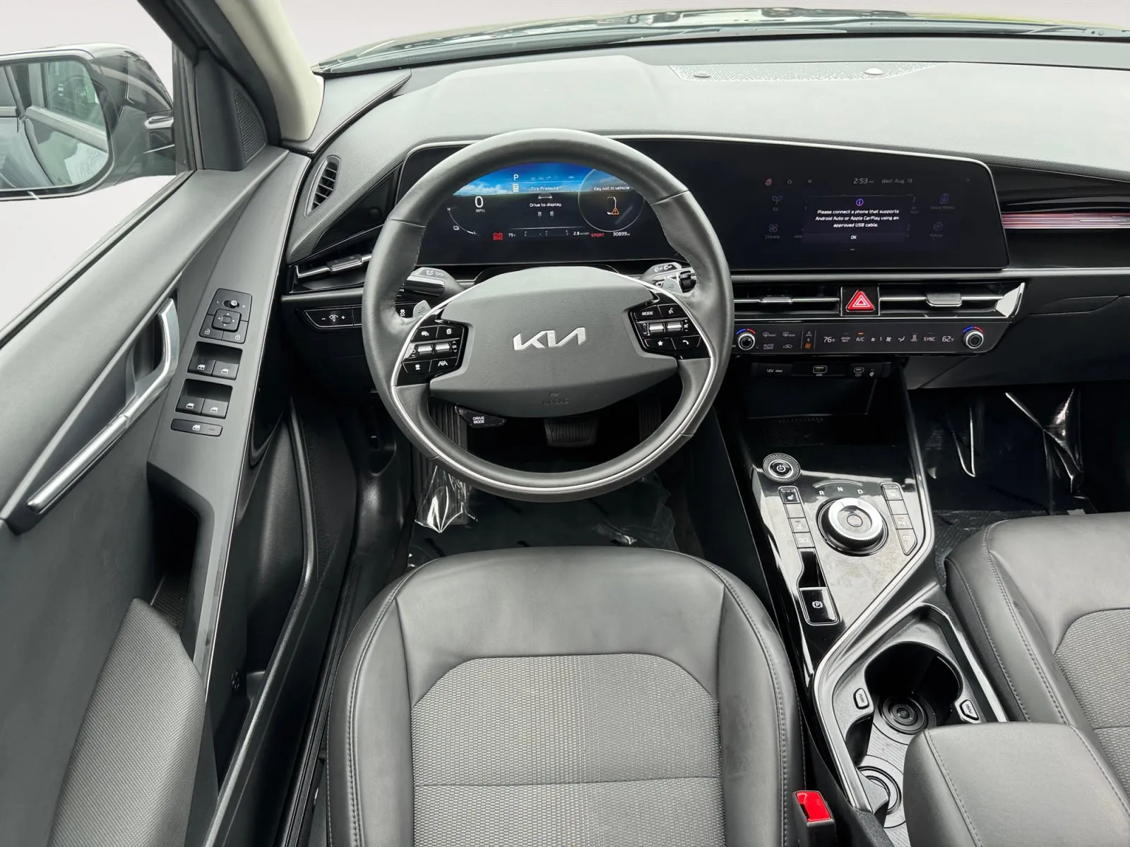 Kia Niro photo 10