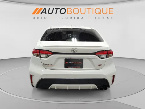 More photos of 2021 Toyota Corolla SE at Auto Boutique Ohio, OH