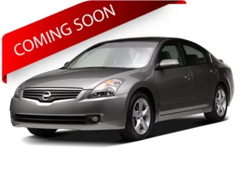 Silver 2009 Nissan Altima 2.5 S for sale in Columbus, OH