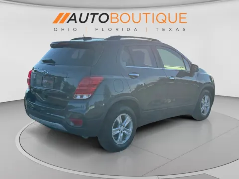 More photos of 2020 Chevrolet Trax LT at Auto Boutique Ohio, OH