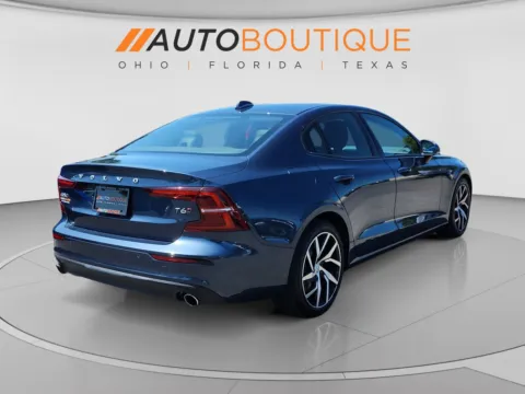 More photos of 2019 Volvo S60 Momentum at Auto Boutique Ohio, OH