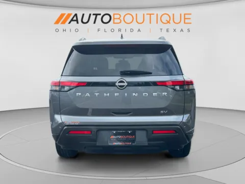 More photos of 2024 Nissan Pathfinder SV at Auto Boutique Ohio, OH