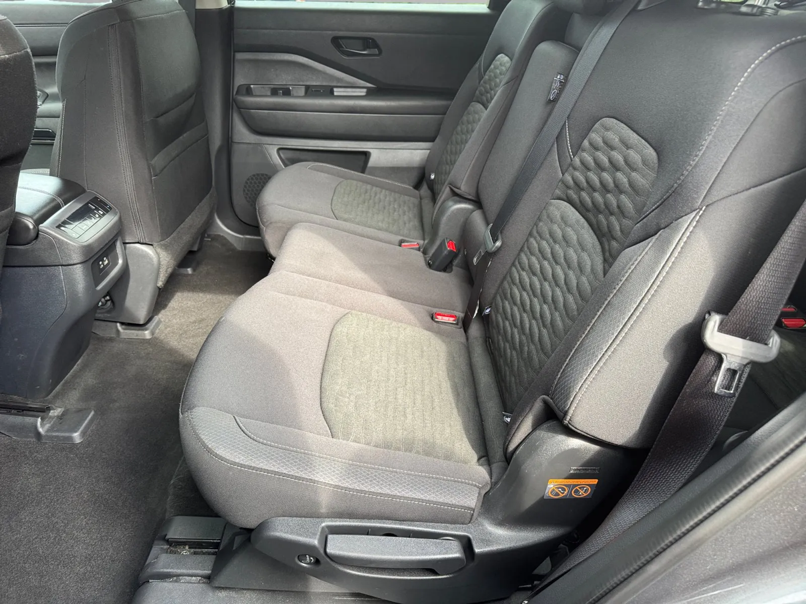 Nissan Pathfinder photo 14