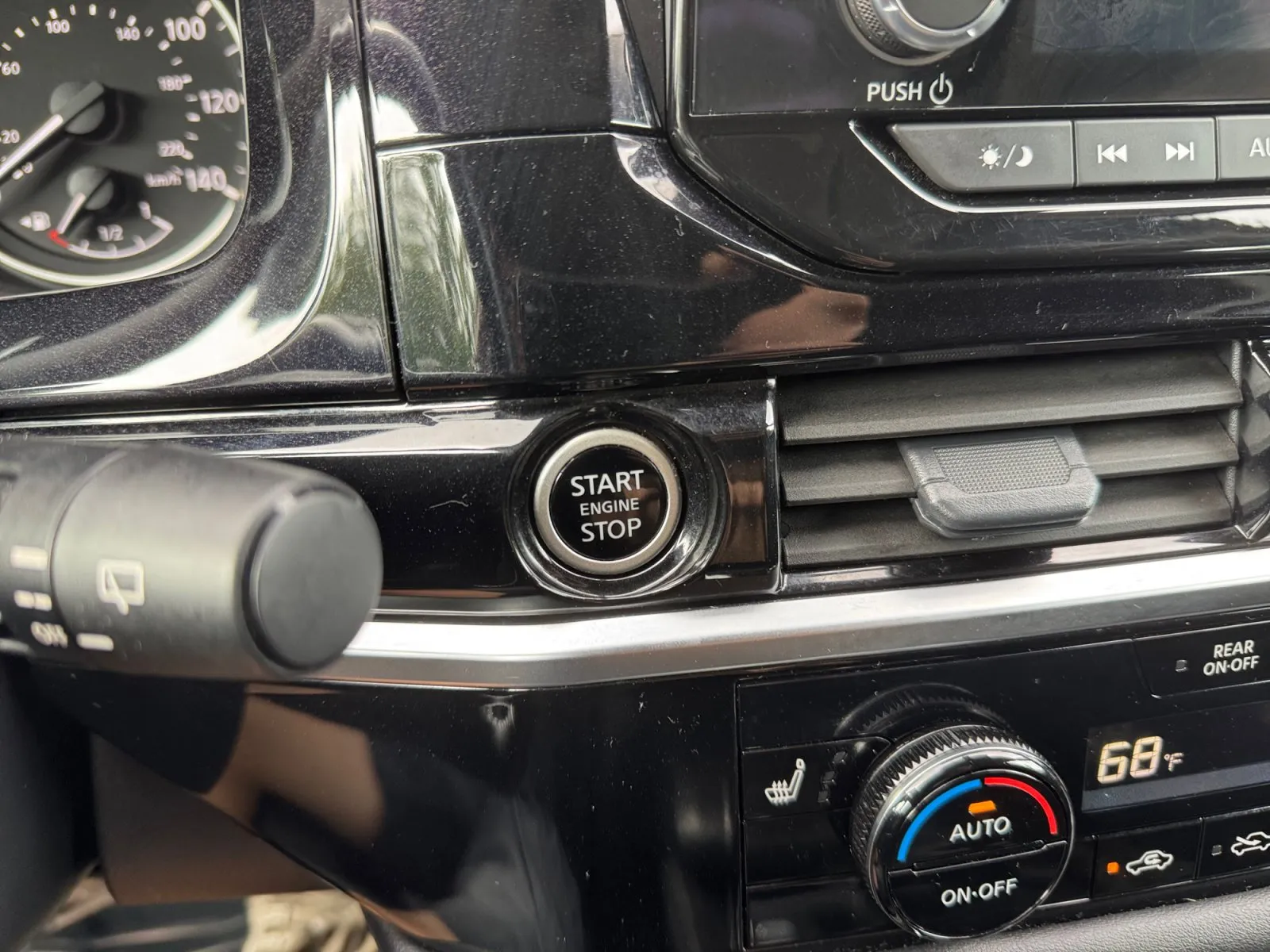 Nissan Pathfinder photo 20