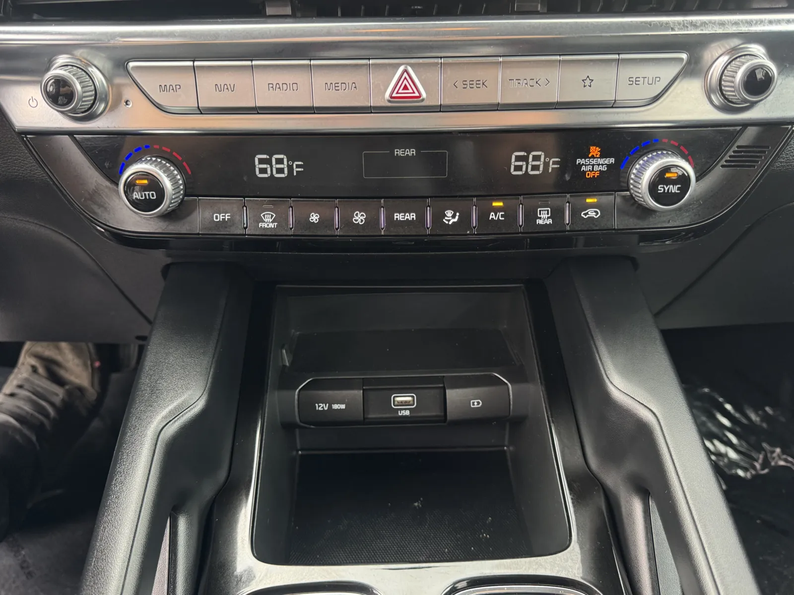 Kia Telluride photo 28