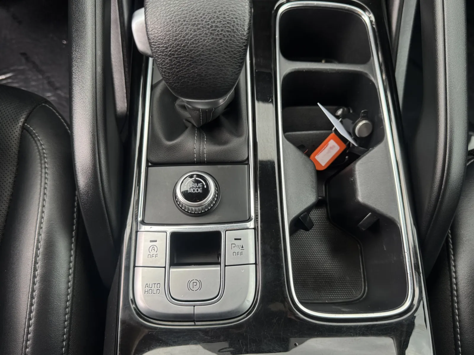 Kia Telluride photo 30