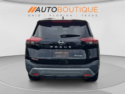 More photos of 2023 Nissan Rogue SV at Auto Boutique Ohio, OH