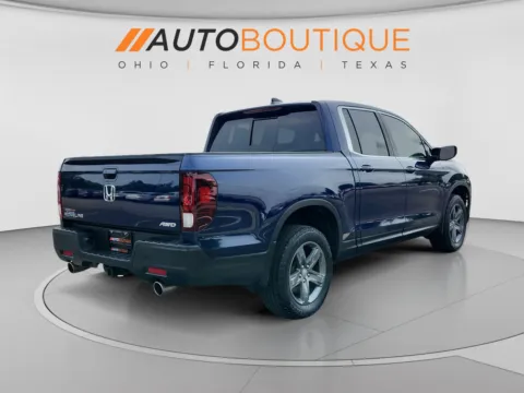More photos of 2021 Honda Ridgeline RTL at Auto Boutique Ohio, OH