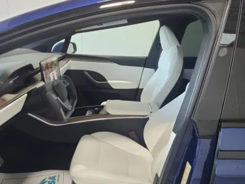 More photos of 2023 Tesla Model X at Auto Boutique Ohio, OH