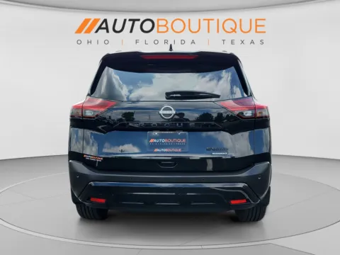 More photos of 2023 Nissan Rogue SV at Auto Boutique Ohio, OH