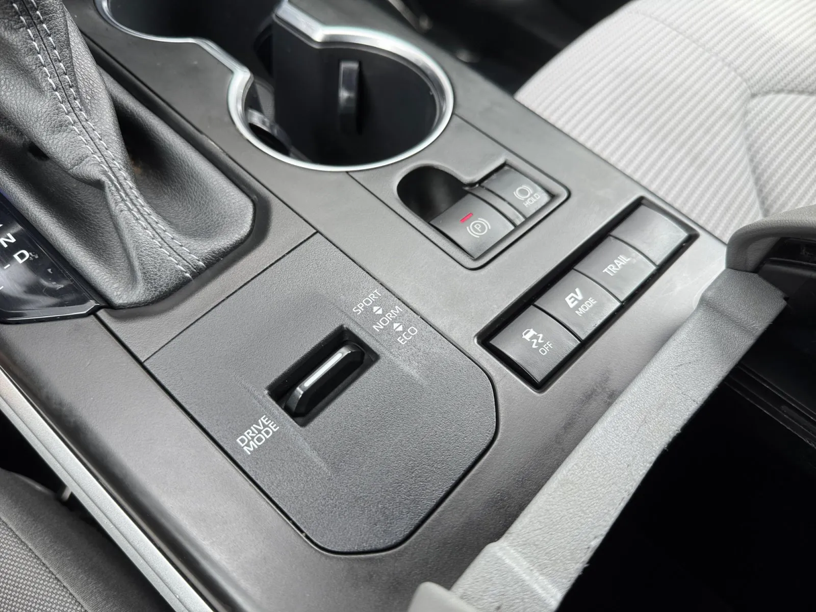 Toyota Highlander photo 23