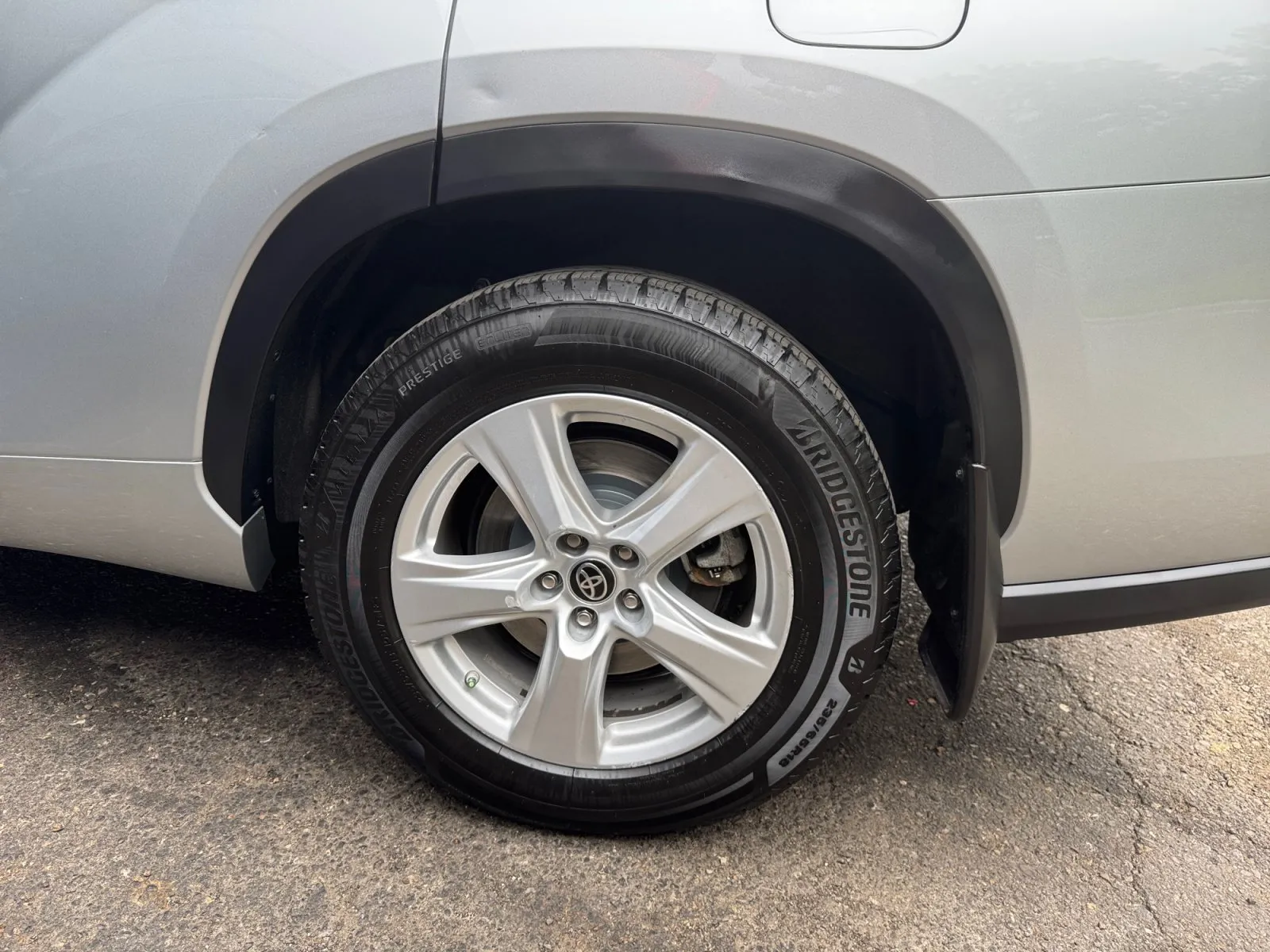 Toyota Highlander photo 16