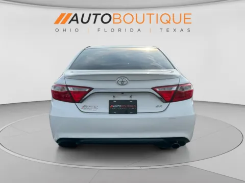 More photos of 2017 Toyota Camry SE at Auto Boutique Ohio, OH