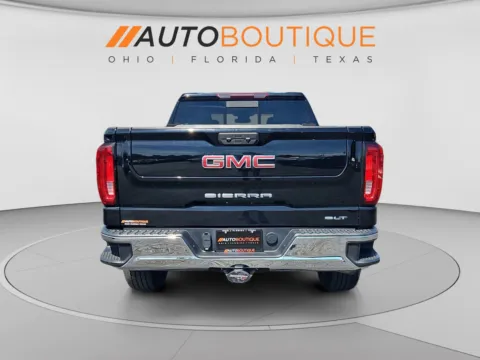 More photos of 2023 GMC Sierra 1500 SLT at Auto Boutique Ohio, OH