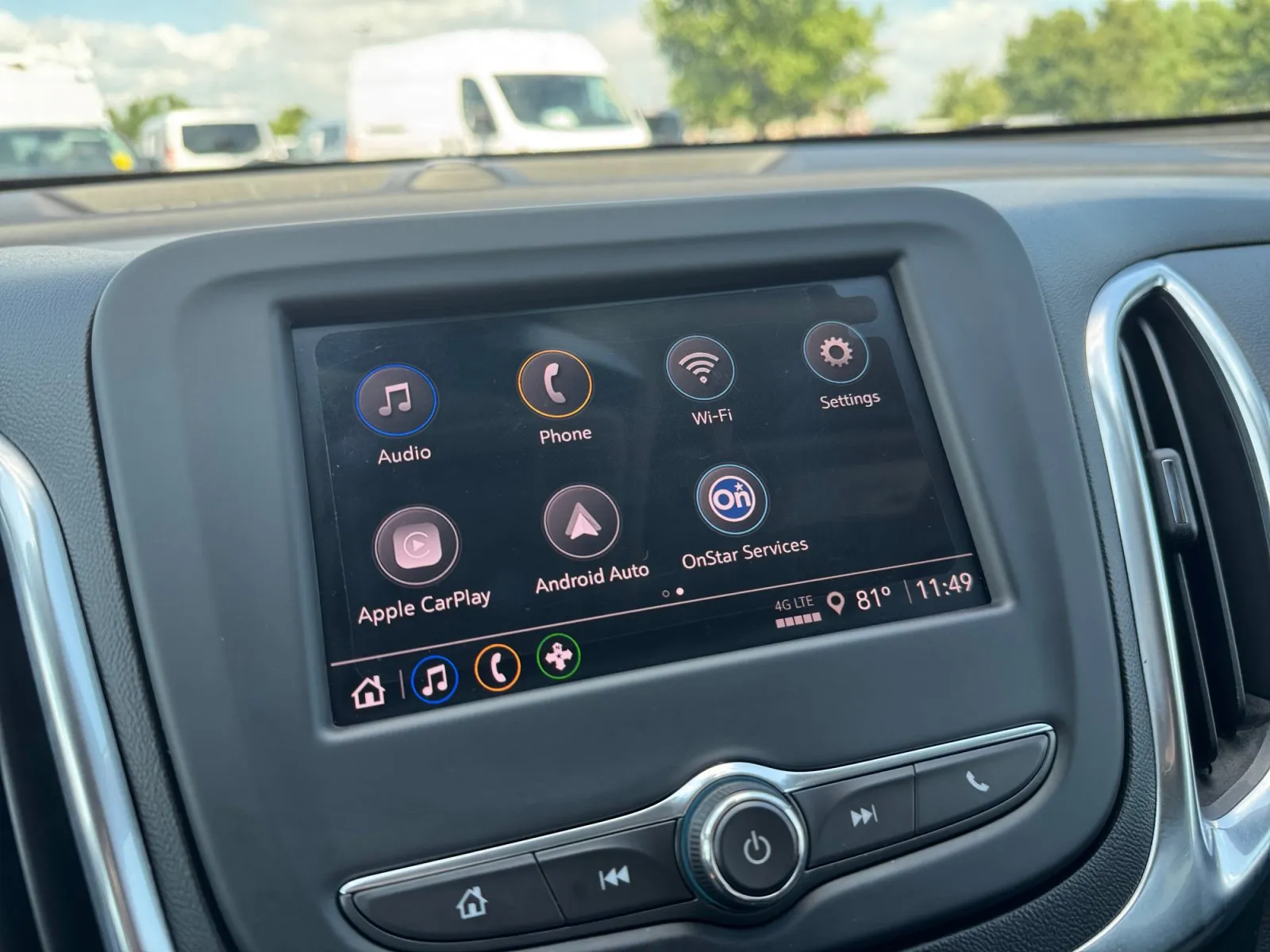 Chevrolet Equinox photo 18